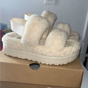 White Oh Fluffita Uggs slides *platform* shoe